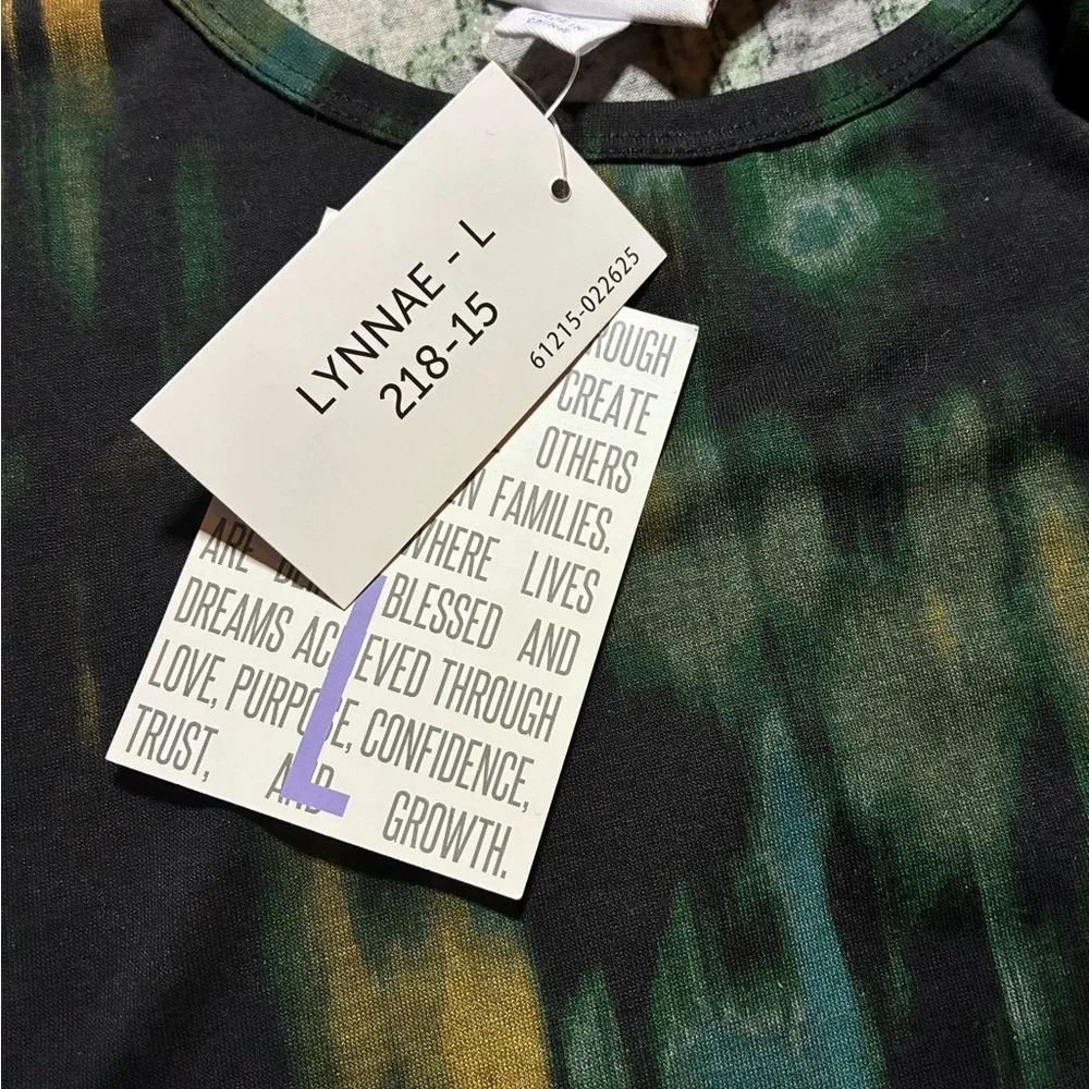 LuLaRoe Women's Long Sleeve Top in Green, Yellow, Black Abstract Print - Picture 3 of 3